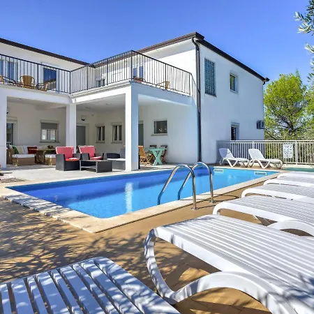 Apartment Apartment File-4 By Interhome Zambratija (Istria)