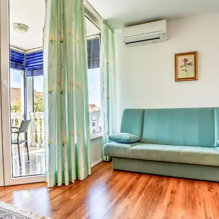 Apartment File-4 By Interhome Apartment