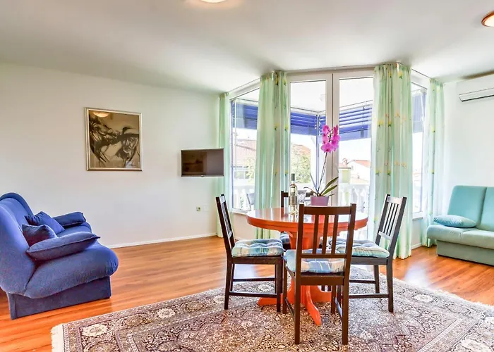 File-4 By Interhome * Zambratija (Istria)